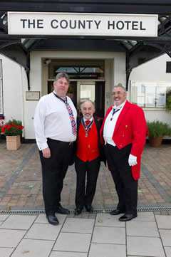 For toastmasters' clothing, Howard Marco offers excellent services and is able to look after all sizes of toastmastes.
