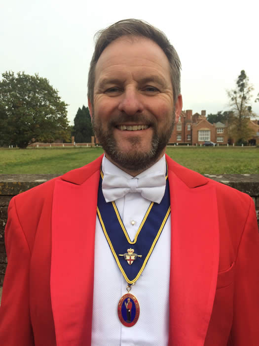 Oxfordshire, Northamptonshire and Warwickshire Toastmaster and Master of Ceremonies